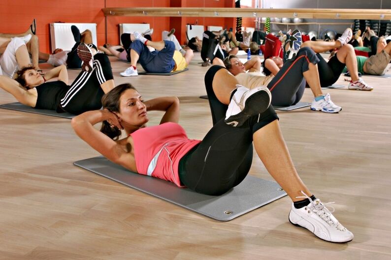 Exercices pour la perte de poids des côtés et de l'abdomen